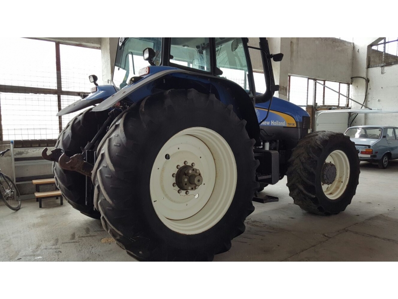 2006 New Holland T190