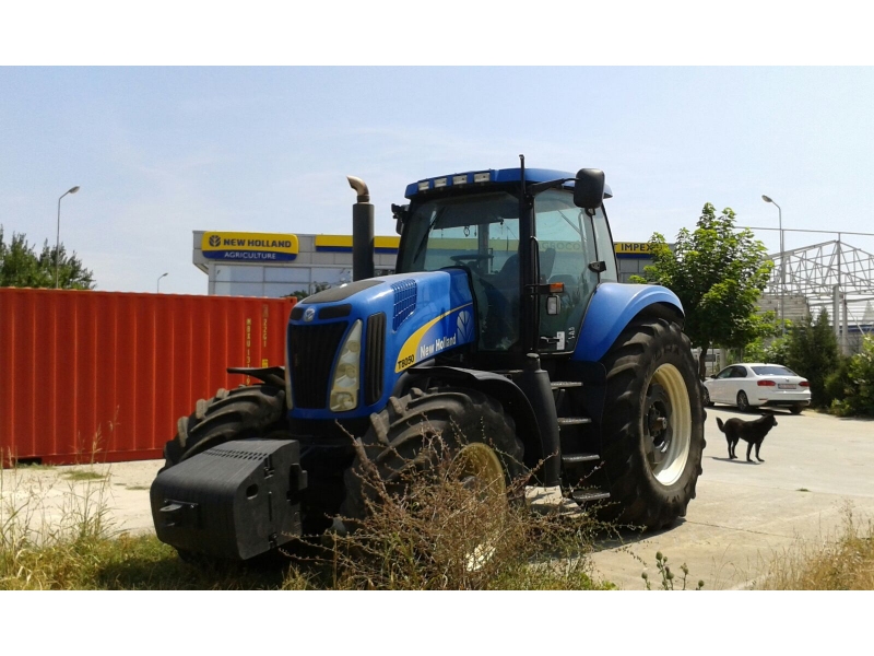 2010 New Holland T8050