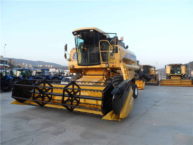 Cumparare Combine New Holland